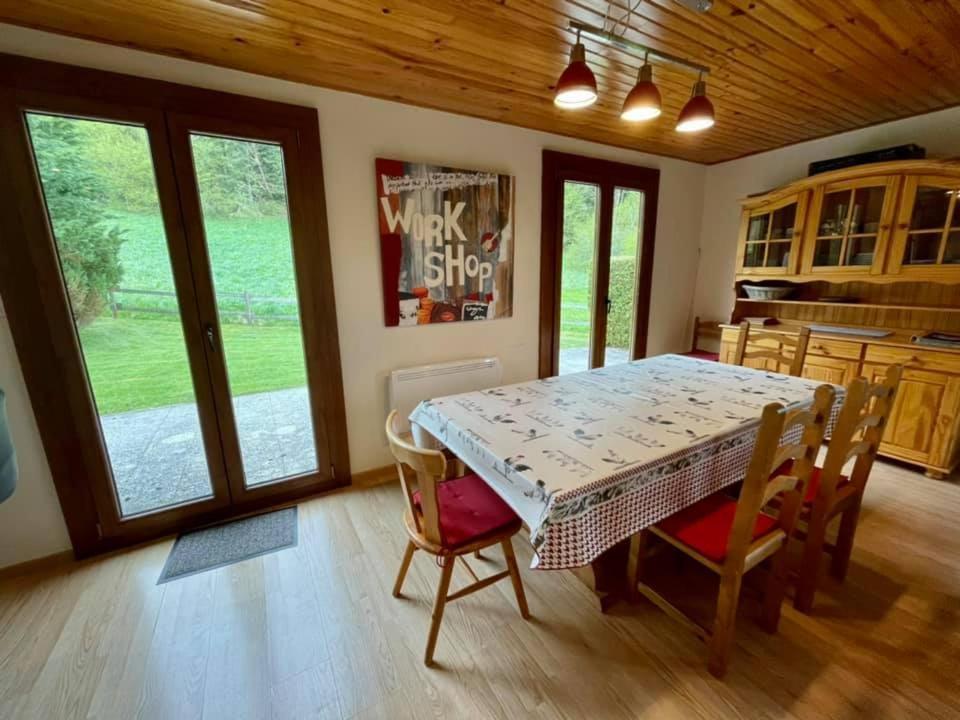 Le Bois Joli Chalet 4 Etoiles Cledicihome Cadre Paisible En Lisiere De Foret Gérardmer Szoba fotó