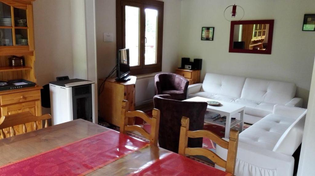 Le Bois Joli Chalet 4 Etoiles Cledicihome Cadre Paisible En Lisiere De Foret Gérardmer Szoba fotó